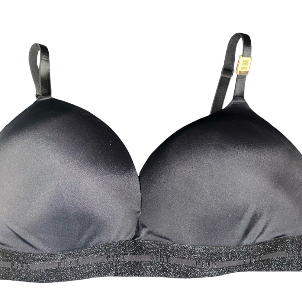 Victoria’s Secret unwired bra